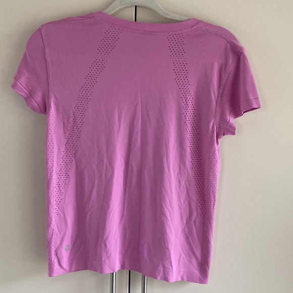 Lululemon Train to Be Short-Sleeve Shirt - Picture 7 of 13